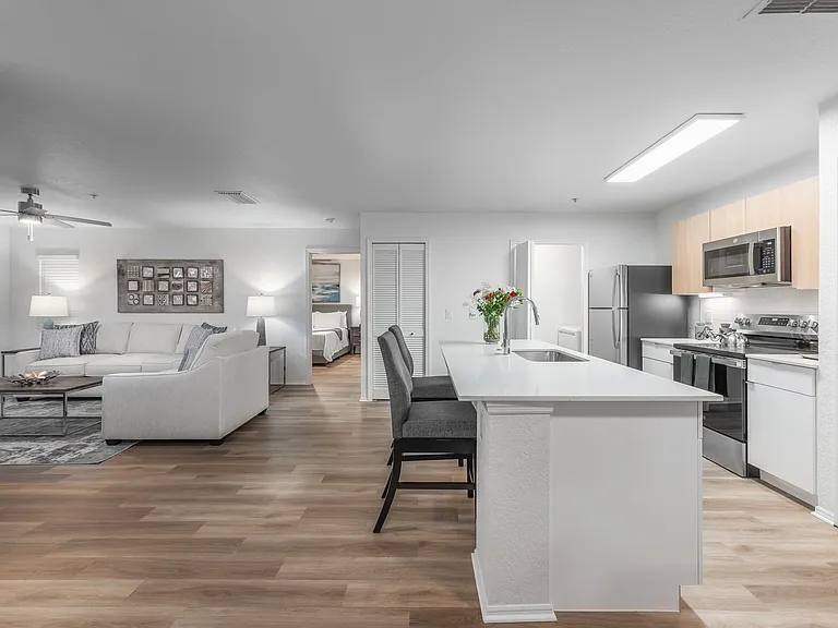 MacAlpine Place — Photo 9
