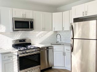185 Laurel St #1B, Bristol, CT 06010