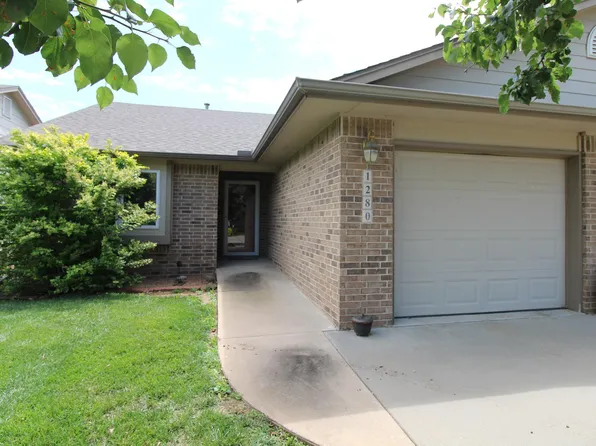 1280 S High St, El Dorado, KS 67042