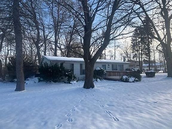 3rd image of 33320 Ridenour Dr