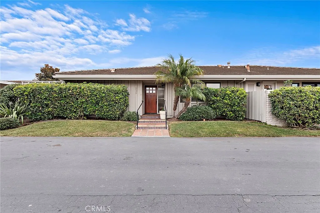3 bed, 1680 sqft, $4,500 — Photo 2