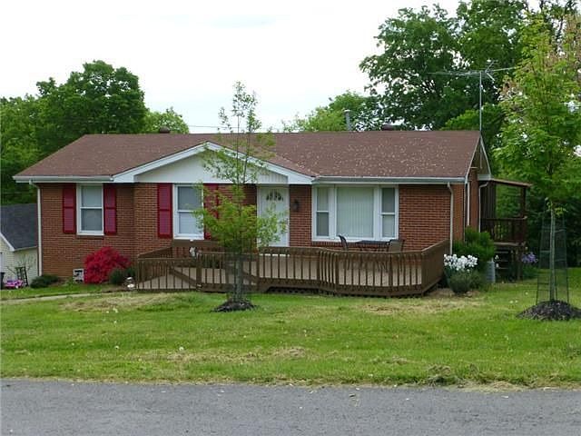 1st image of 208 Riverwood Dr