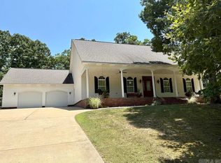 1185 Blue Grass Dr, Benton, AR 72019
