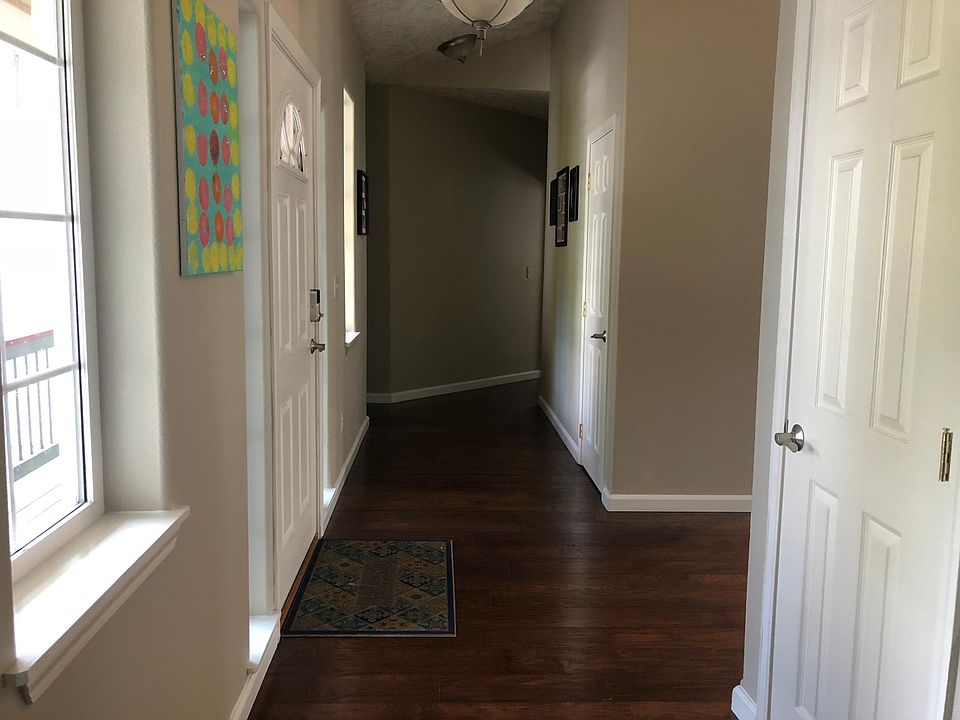 2nd image of 1380 Stillwater Ct