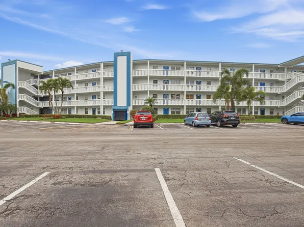 3002 Exeter Dr, Boca Raton, FL