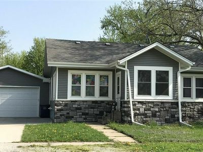 699 E Washington St, Marengo, IA, 52301