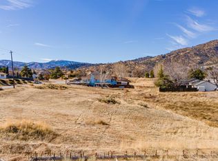 22501 McCarthy Dr, Tehachapi, CA 93561