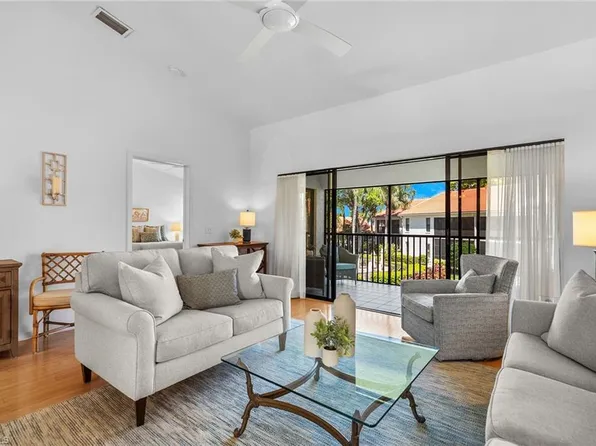 589 Serendipity DR #589, NAPLES, FL 34108