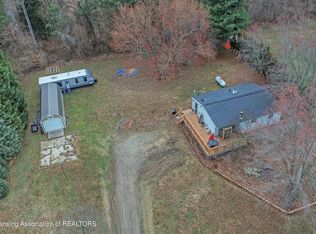 8001 Blackman Rd, Jackson, MI 49201