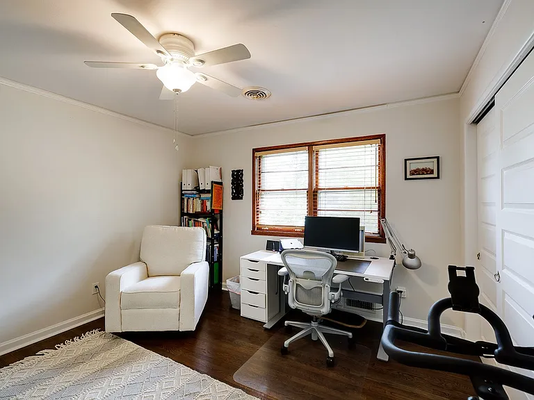 9420 Holland Ave — Photo 22