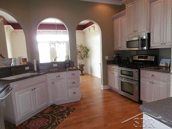 2nd image of 1204 Kendale Pl
