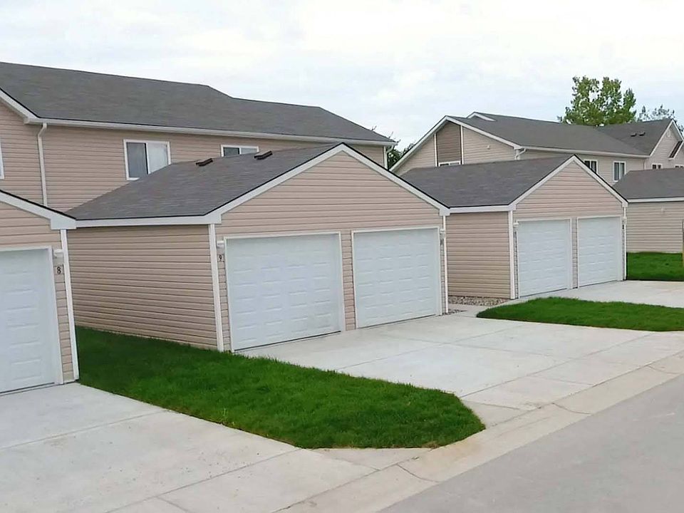 Private Garages