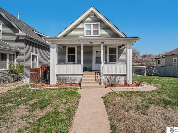 1341 S 21st St, Omaha, NE 68108