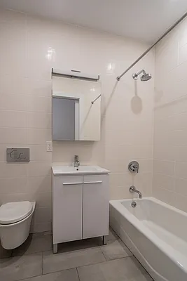 Rented by Metropolitan Equities | media 2