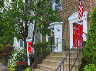 6902 Ten Timbers Ln, Baltimore, MD 21209