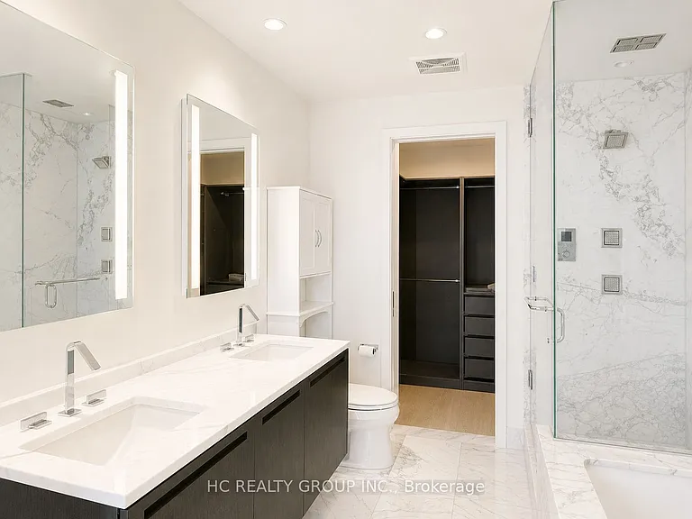 180 University Ave #2407 — Photo 6