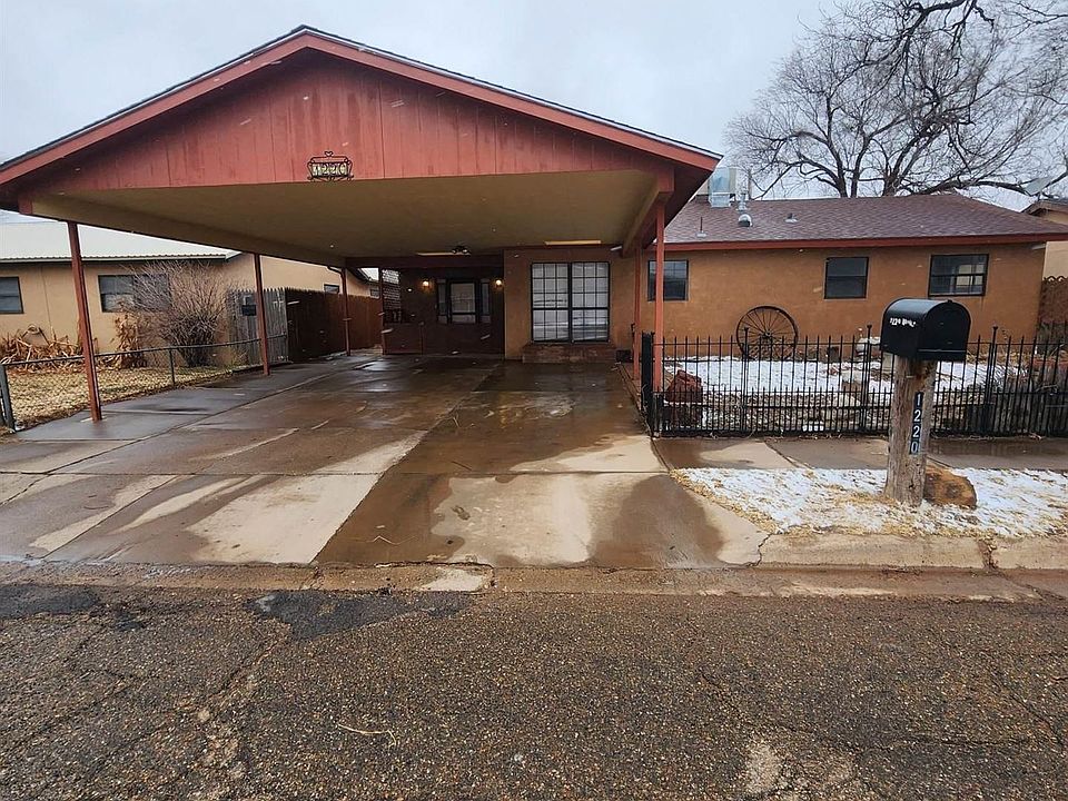 1st image of 1220 Mora St