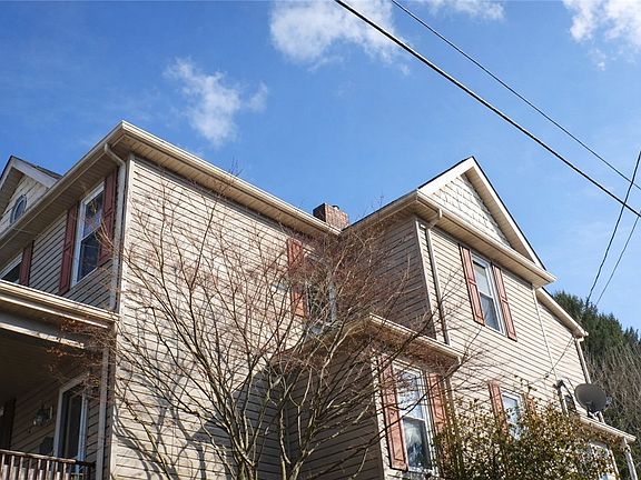 5th image of 624 Kier St