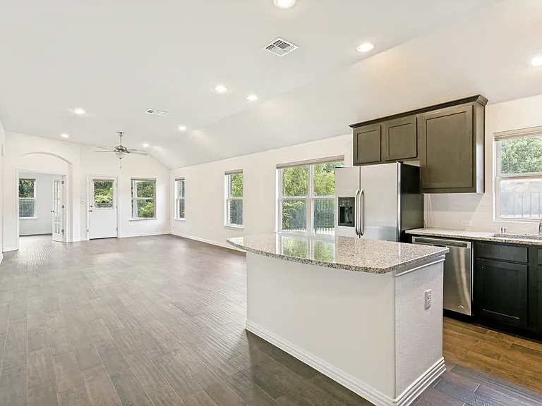 208 Northern Star Ct — Photo 11