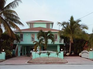 147 Caribbean Dr E, Summerland Key, FL 33042