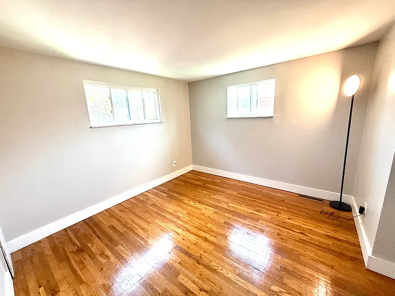 932 Woodhill Dr — Photo 13