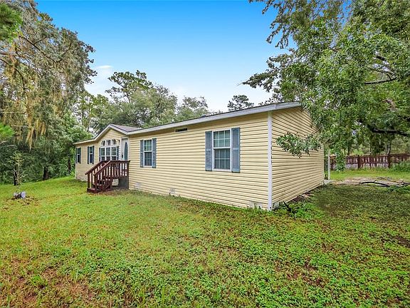 3rd image of 16145 SE 56TH PLACE ROAD