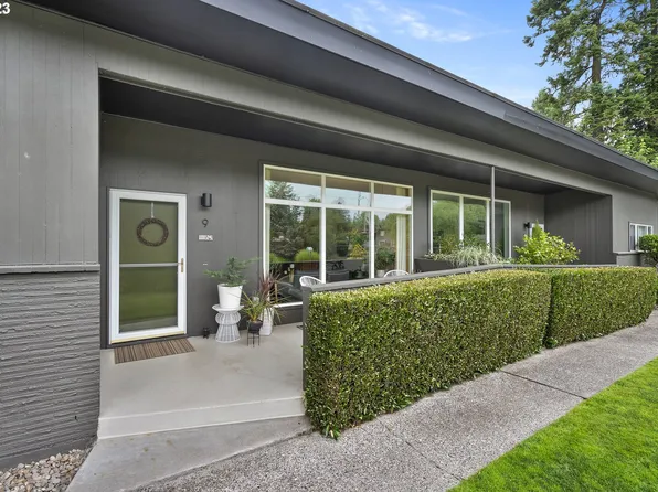 5225 SW Oleson Rd APT 9, Portland, OR 97225