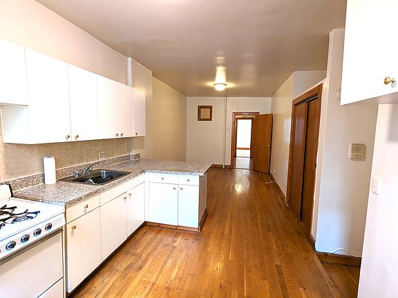 3rd image of 1574 2nd Ave APT 3