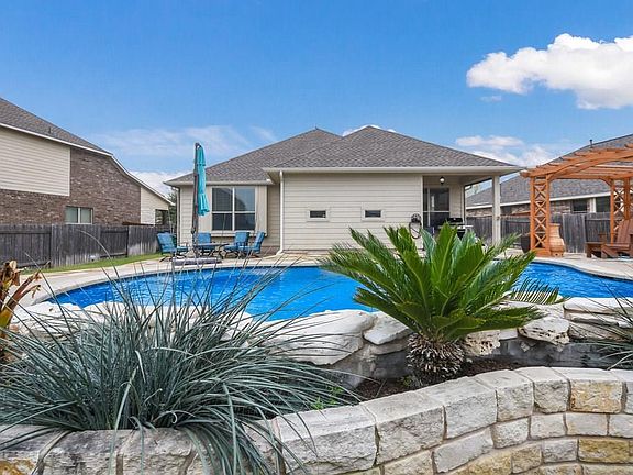4th image of 20208 Wearyall Hill Ln