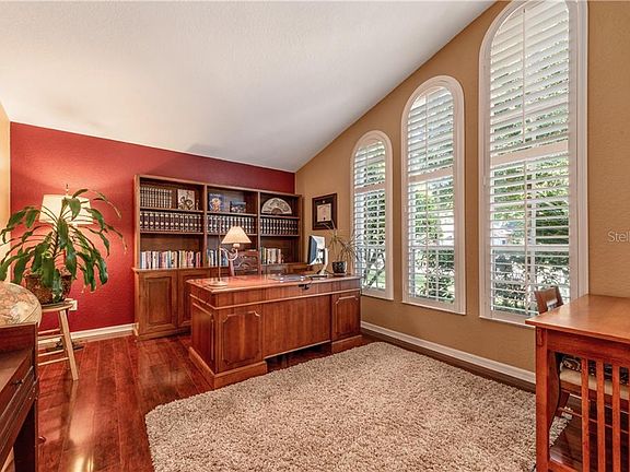 5th image of 2849 Lexington Ct