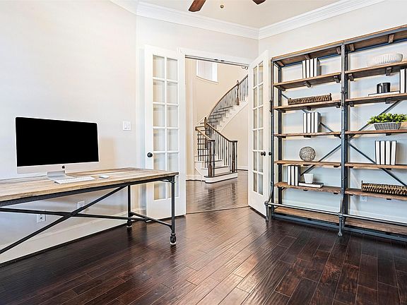 5th image of 25406 Greenwell Springs Ln