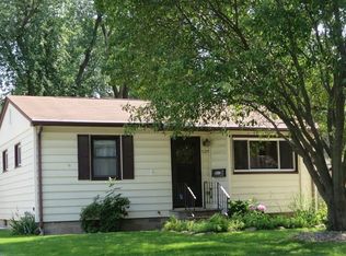 529 Summit Ave, Waterloo, IA 50701