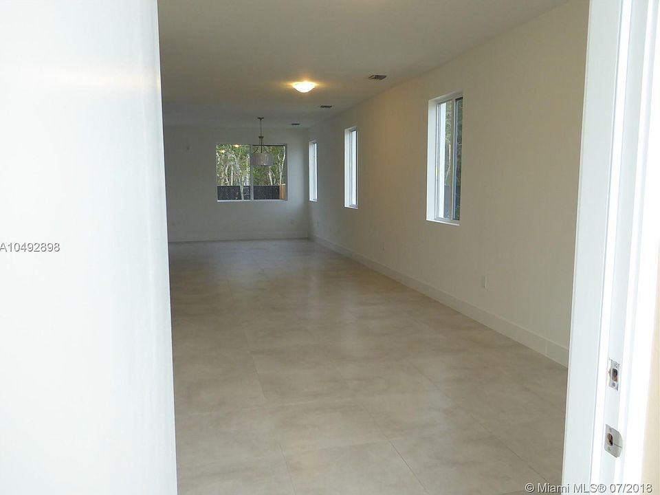 1st image of 10215 NW 72nd Ter
