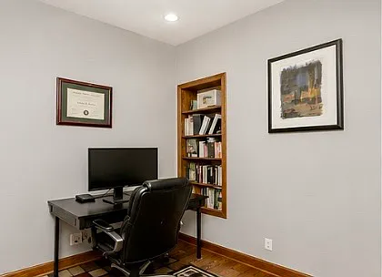 2648 W Rice St #2F — Photo 14