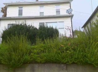 220 W 10th Ave, Tarentum, PA