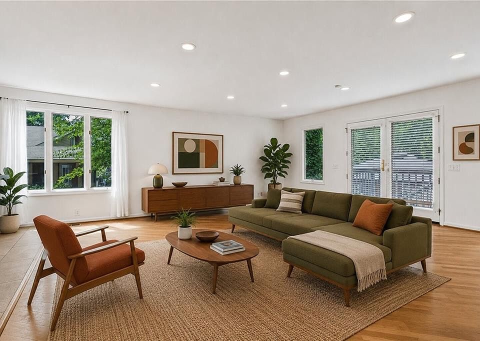 1st image of 1016 Muirfield Dr
