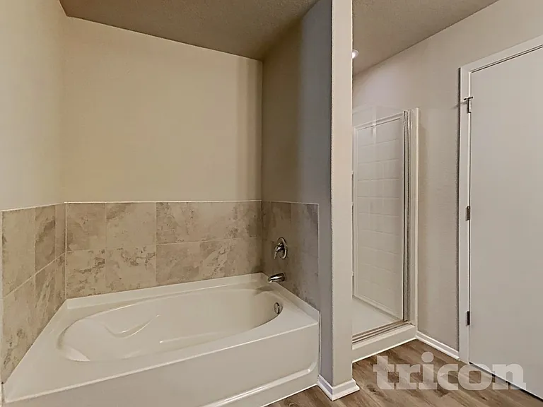 9411 Sandy Ridge Way — Photo 10