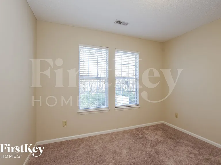 12105 Landen Dr — Photo 10