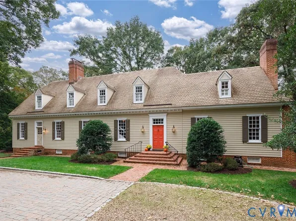 10 Dahlgren Rd, Henrico, VA 23238
