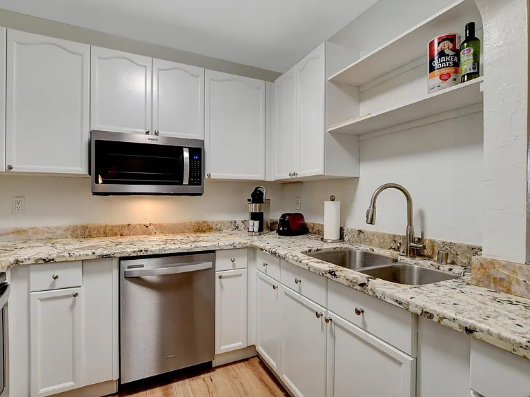 3916 Vegas Dr #3-A — Photo 7