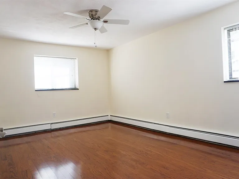6 Blair Pl #3 — Photo 13