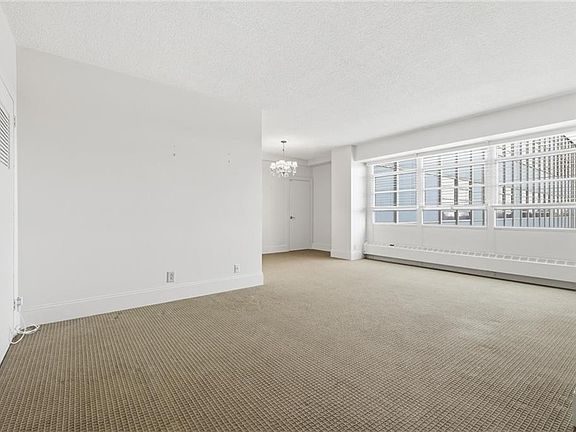 4th image of 333 W Meyer Blvd APT 1104