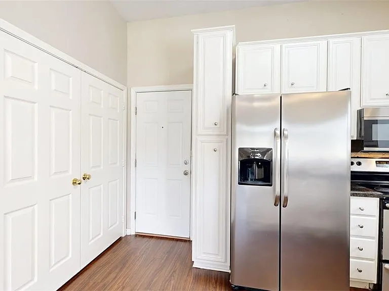 1619 Park Pl — Photo 11