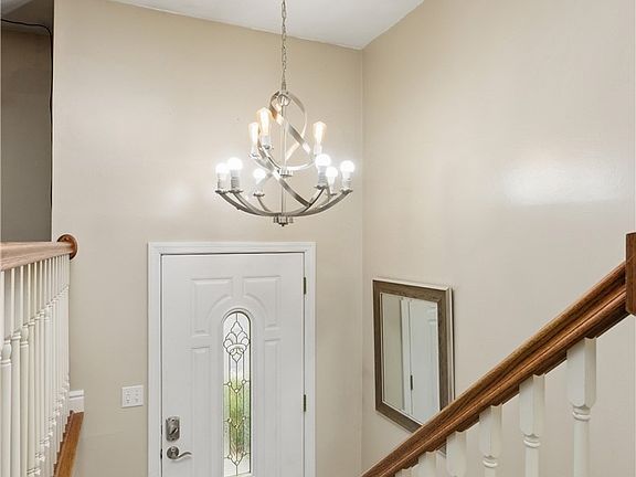 2nd image of 3007 Pitchfork Ln