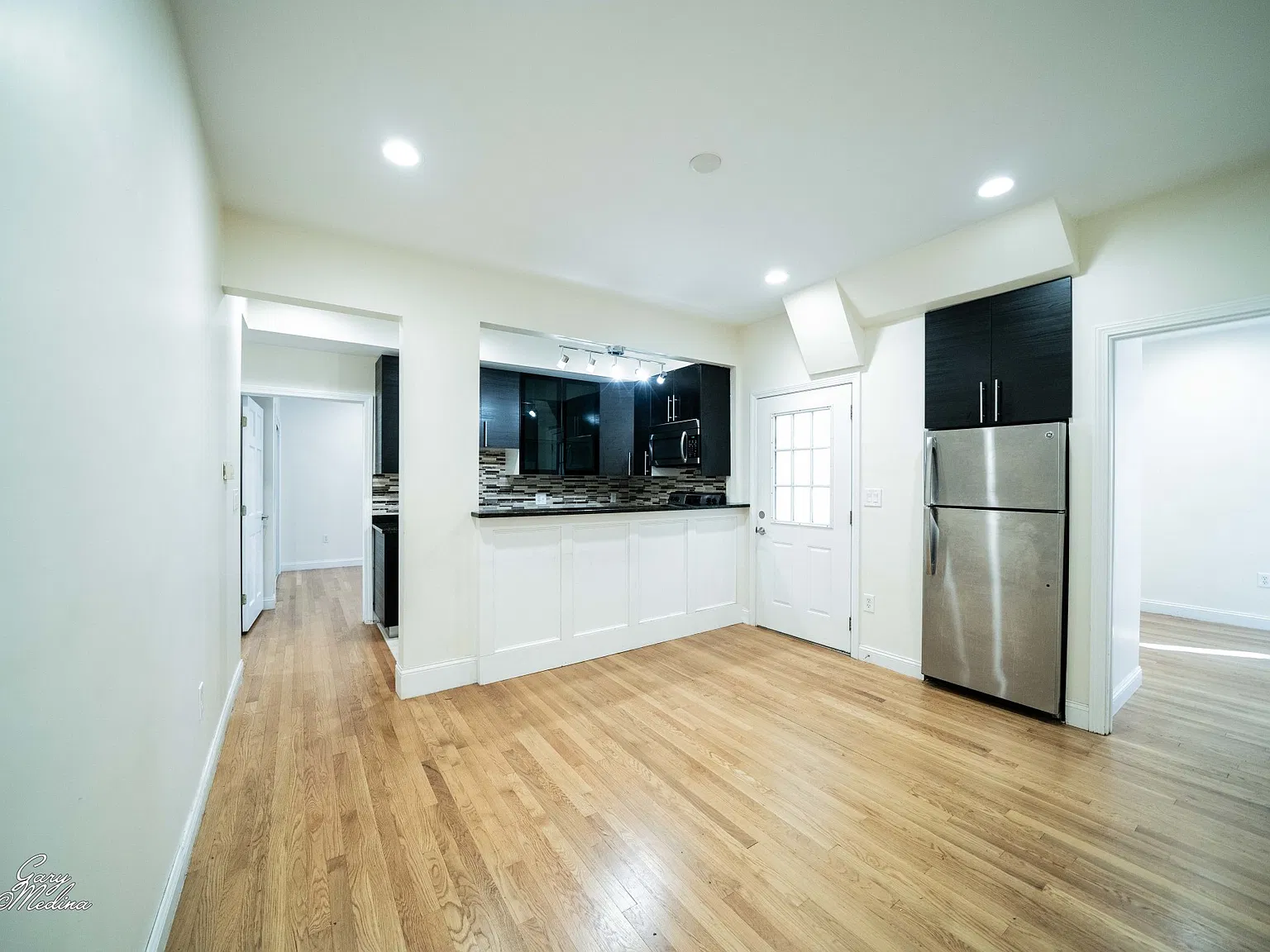 4 bed, 2.0 bath, $5,500 — Photo 4
