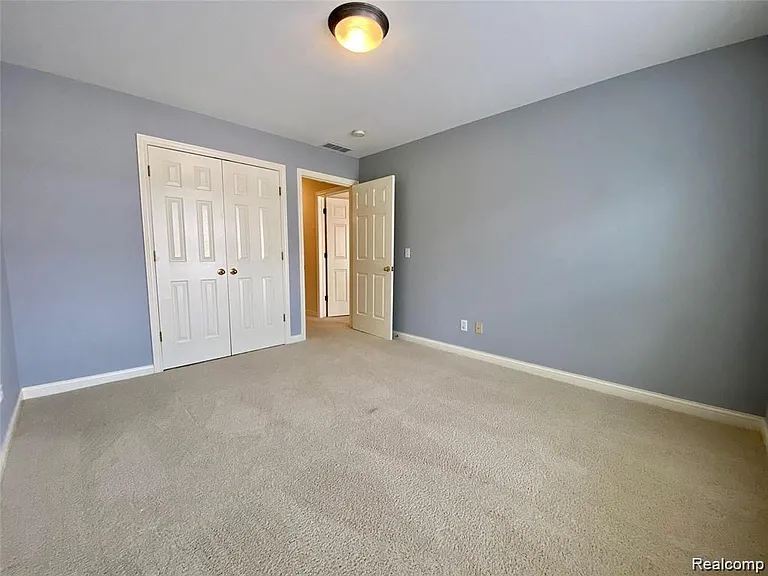 341 S Village Way — Photo 25