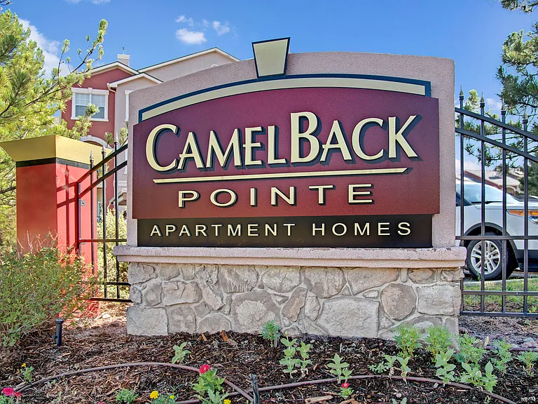 Camelback Pointe — Photo 25