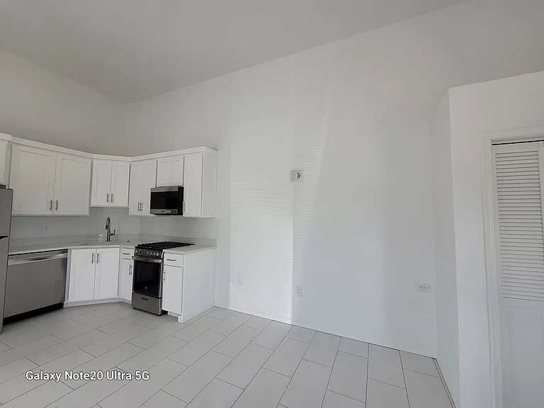 6509 Morrill Rd — Photo 9