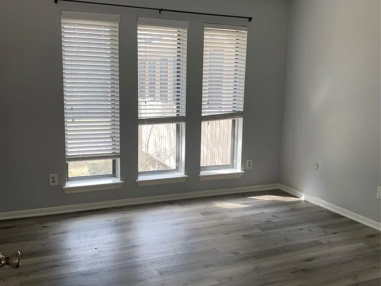3123 Bonney Briar Dr — Photo 10