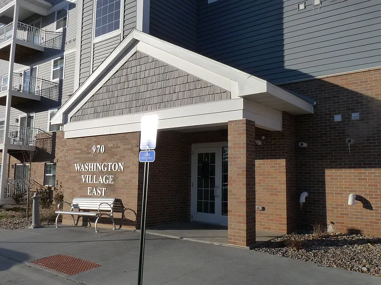 Washington Village East — Photo 5